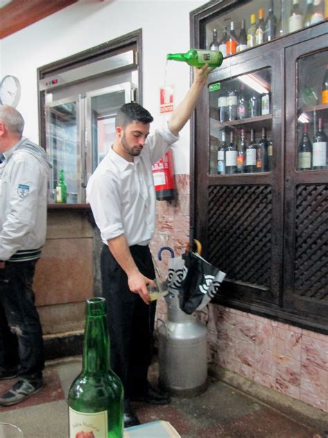 La Sidra en Asturias | Disfruta de España. Gourmet, Gastronomy, Travel ...