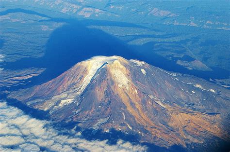 On this day in 1815: Mount Tambora erupts - Blue and Green Tomorrow