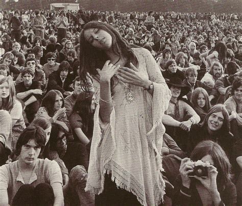 Pinterest | Woodstock hippies, Woodstock fashion, Hippie culture