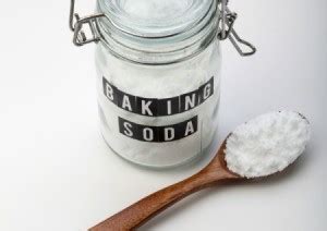 Use Baking Soda as Underarm Deodorant | ThriftyFun