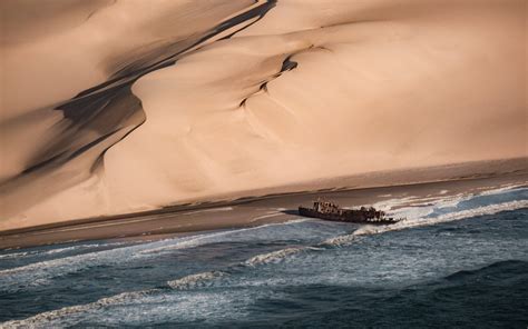 CATALYST - The Ghostly Shores of the Namib Desert’s Skeleton Coast