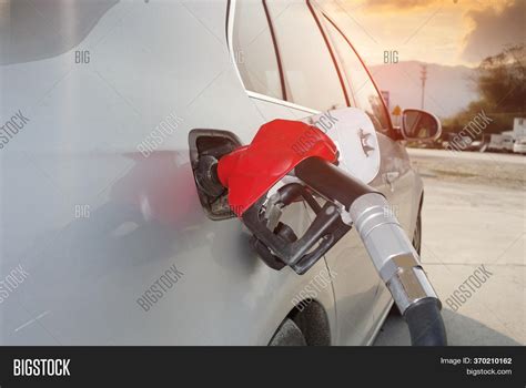 Fill Fuel Gas Station Image & Photo (Free Trial) | Bigstock