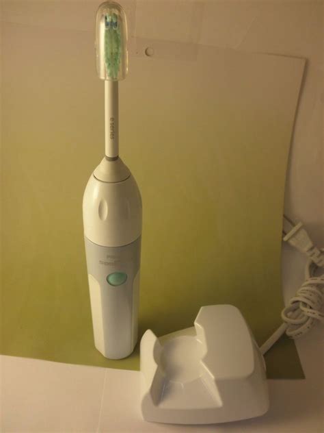 Philips Sonicare Toothbrush Handle + HX5100 Charger For Elite/ Essence Heads #Philips | Cool ...