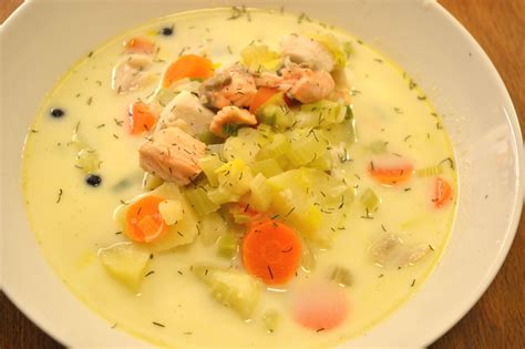 Mastertofu: Creamy Salmon Soup