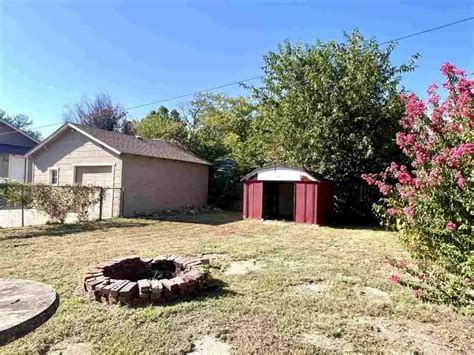 Circa 1925 Cheap House in Oklahoma Under $80K - Old Houses Under $100K