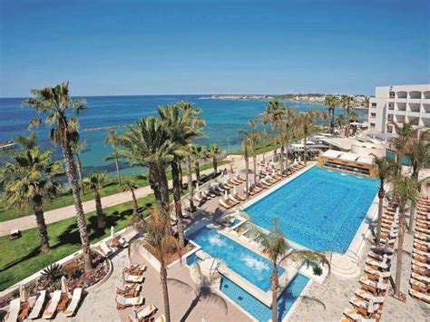 Louis Paphos Breeze - Inverness Travel