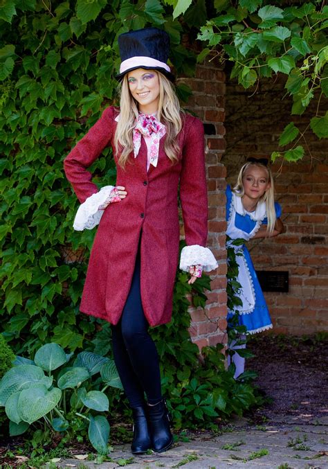 Deluxe Women's Mad Hatter Costume