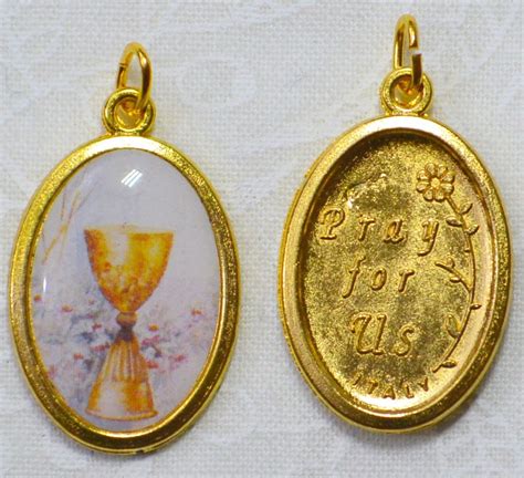 First Holy Communion Picture Medal Pendant, Gold Tone, 20 x 15mm, Made ...