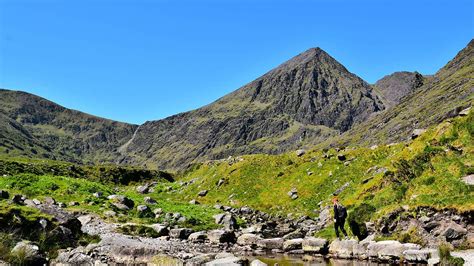 Visit Kerry Hiking with Discover Ireland