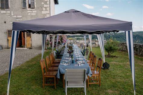 Table is set for an outdoor celebration | Free Stock Image - Barnimages