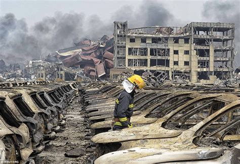 Tianjin explosion aerial photographs show devastation in Chinese city | Daily Mail Online