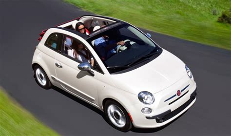 2012 Fiat 500 Cabrio US premiere