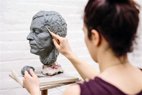 Sculpting the Portrait in Clay | Online Sculpture Atelier