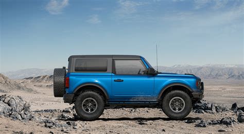 2021-Ford-Bronco-2-door-in-Base-trim-with-Sasquatch-Package-7 | 24auto.mk