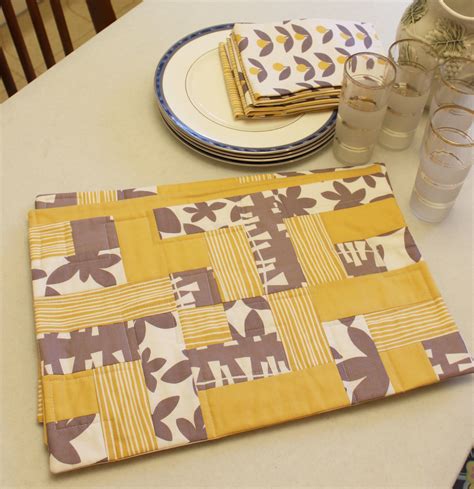 Easy-Peasy Placemats – Punkin Patterns