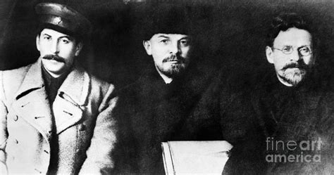 Stalin, Lenin & Trotsky Photograph by Granger - Pixels