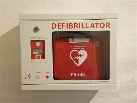 “AED Machines: Defibrillation Technology for Immediate Life-Saving Response | Calmed Equipment ...