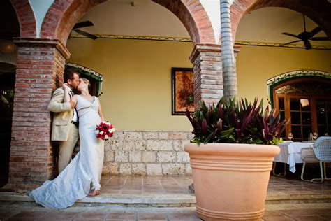 Wedding at the beach of Excellence Punta Cana Excellence Punta Cana, House Photography, Video ...