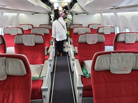 Airline Review – Ethiopian Airlines – Business Class (Boeing 737 MAX with Recliner Seats) : Mahe ...