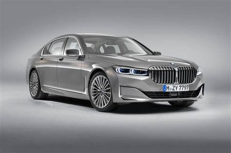 Used 2020 BMW 7 Series M760i xDrive Review | Edmunds