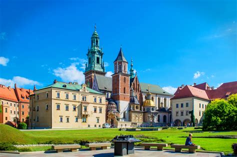 Castelul regal din Cracovia: Obiective turistice Polonia - Cracovia - Deștepți.ro