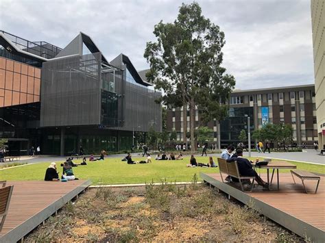 Monash University : Admission 2023, Ranking , Acceptance rate, Fees & Courses