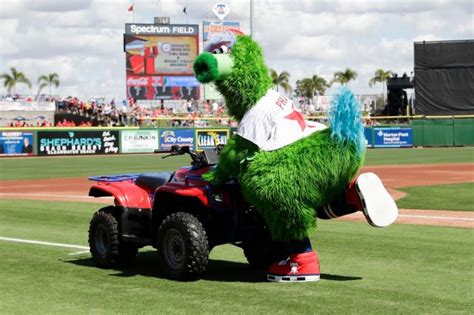 The current stage of the Phillie Phanatic lawsuit – Philly Sports Reports