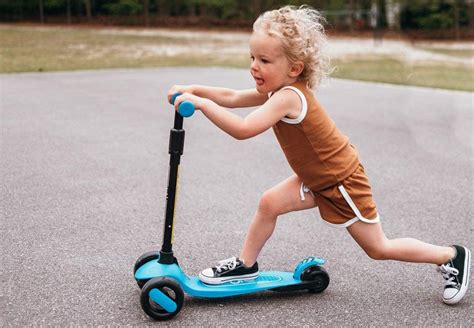 Top 10 Best 3 Wheel Scooter for Kids in 2021 Reviews | Buyer's Guide