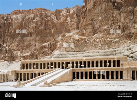 Hatshepsut at deir el bahri hi-res stock photography and images - Alamy