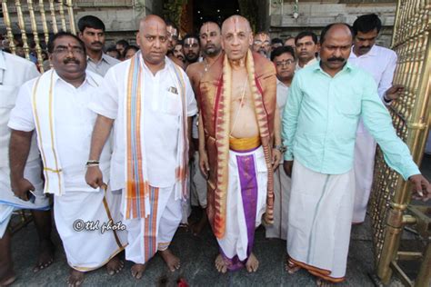 GOVERNOR OF AP TOOK HAD DARSHAN OF LORD VENKATESWARA – TTD News