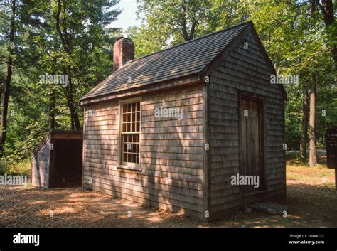 Walden pond massachusetts hi-res stock photography and images - Alamy