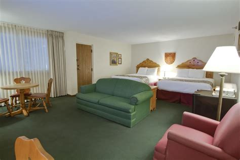 Family Hotel - Frankenmuth, MI | Bavarian Inn Lodge