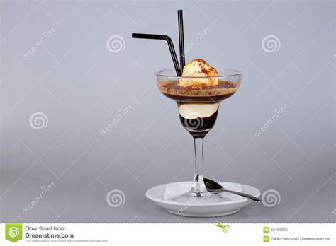 Ice Cream with Chocolate Syrup Stock Image - Image of dairy, summer ...
