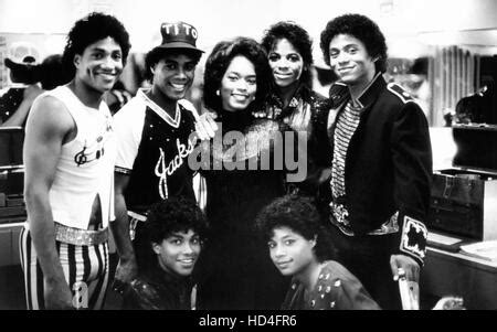 THE JACKSONS: AN AMERICAN DREAM, from left: Holly Robinson as Diana Ross, Jason Weaver as ...