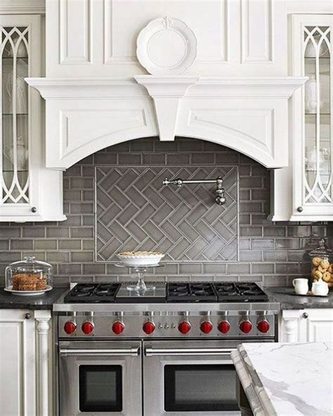 17 Tempting Tile Backsplash Ideas for Behind the Stove | Kitchen remodel, Kitchen design, Subway ...