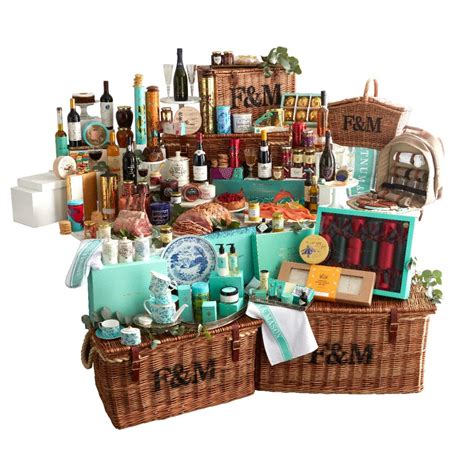 The best luxury Christmas hampers of 2018 - Luxury