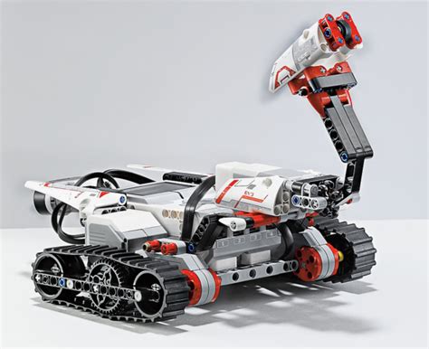 Lego Unveils Mindstorms EV3: A Robot Kit That’s iPhone-Controlled