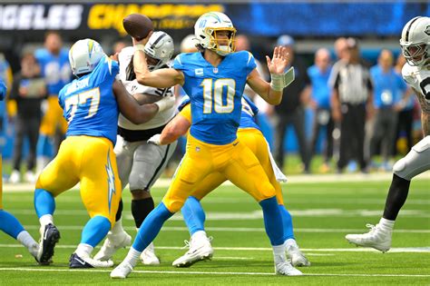 Justin Herbert injury update: Chargers QB has X-rays on ankle