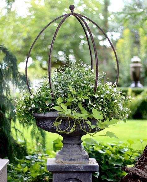 40 Beautiful Flower Garden Design Ideas - PIMPHOMEE