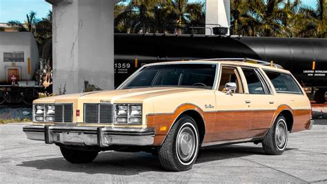 1977 Oldsmobile Custom Cruiser Wagon VIN: 3Q35K7X197912 - CLASSIC.COM