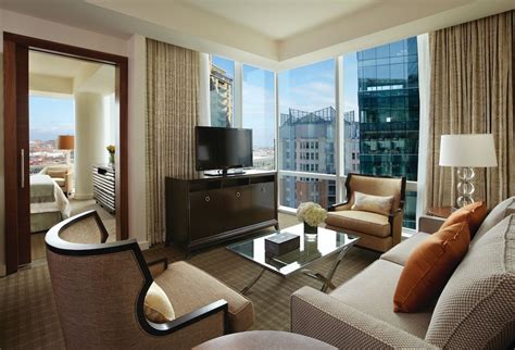 Four Seasons Hotel Baltimore Baltimore, Maryland, US - Reservations.com