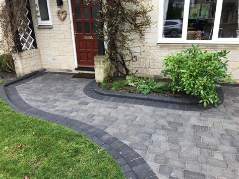 20+ Best Driveway Ideas and Designs On A Budget (With Pictures) 2021