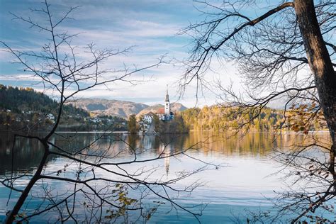 Lake Bled in the Alpine mountains 2168090 Stock Photo at Vecteezy