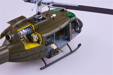 Scalehobbyist.com: Uh-1d Huey by Kitty Hawk Models