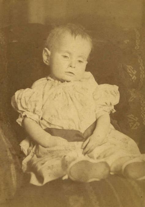 Inside Victorian Post-Mortem Photography's Chilling Archive Of Death ...