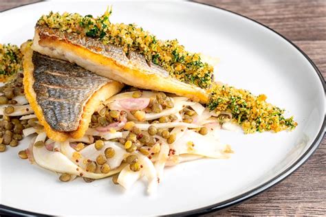 Sea Bream Fillet with Lemon Parsley Crumb - Krumpli