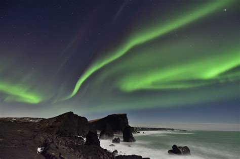 Northern Lights over Reykjanes Peninsula Sea Stacks, Icela… | Flickr