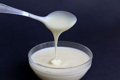 Substitute for Sweetened Condensed Milk: 7 Excellent Alternatives