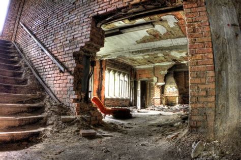 Abandoned buildings and revitalization efforts: Research for journalists