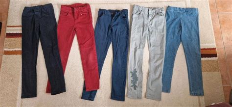 5x Jeans Bund verstellbar 1x Stickerei blau grau rot 134/140⁷ in ...